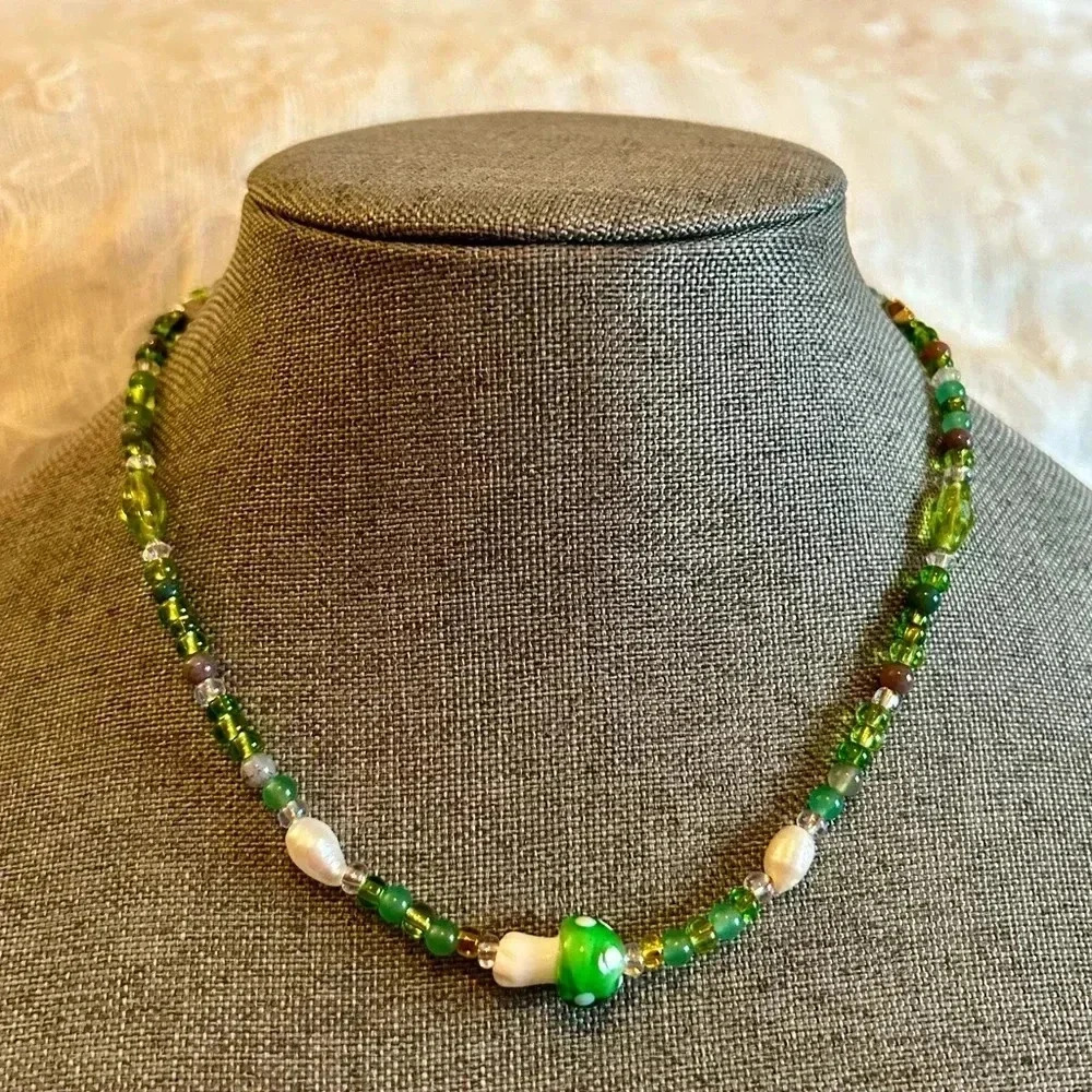 🍄 Handmade green mushroom seed bead choker necklace w/ pearls +green aventurine